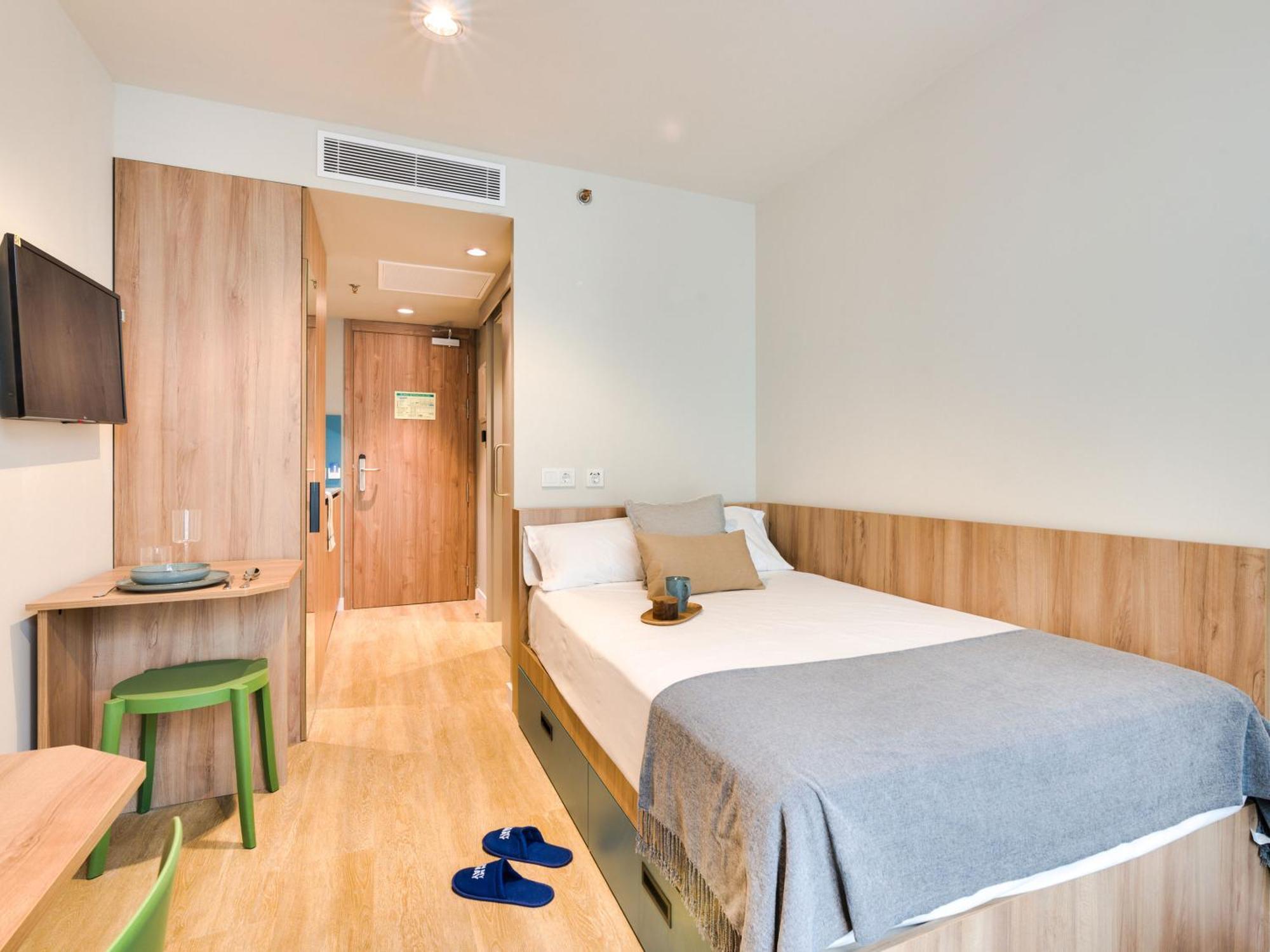 Livensa Living Studios - Valencia Viveros מראה חיצוני תמונה