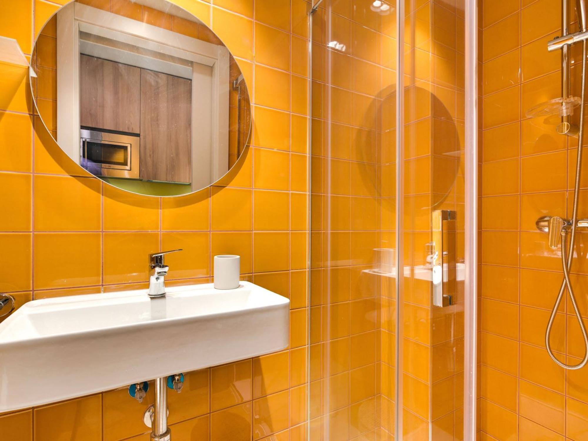 Livensa Living Studios - Valencia Viveros מראה חיצוני תמונה